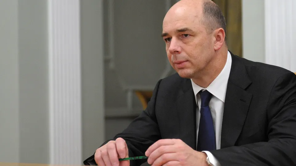 Глава Минфина заявил, что нейросети помогают оптимизировать распределение средств, но окончательное решение принимают специалисты. На этом фоне совокупный дефицит бюджетов в 2025 году достиг исторического рекорда.