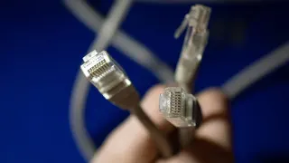 Ассоциация разработчиков отечественного ПО предложила создать специальный орган для выработки более взвешенной политики интернет‑блокировок и предупредила, что текущие меры мешают работе айти‑отрасли и усиливают эффект зарубежных санкций.