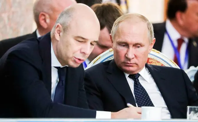Депутат Юрий Афонин заявил, что министр финансов сообщил о необходимости корректировки бюджета 2026 года из‑за роста дефицита и внешних факторов; конкретные сокращения расходов пока не названы.