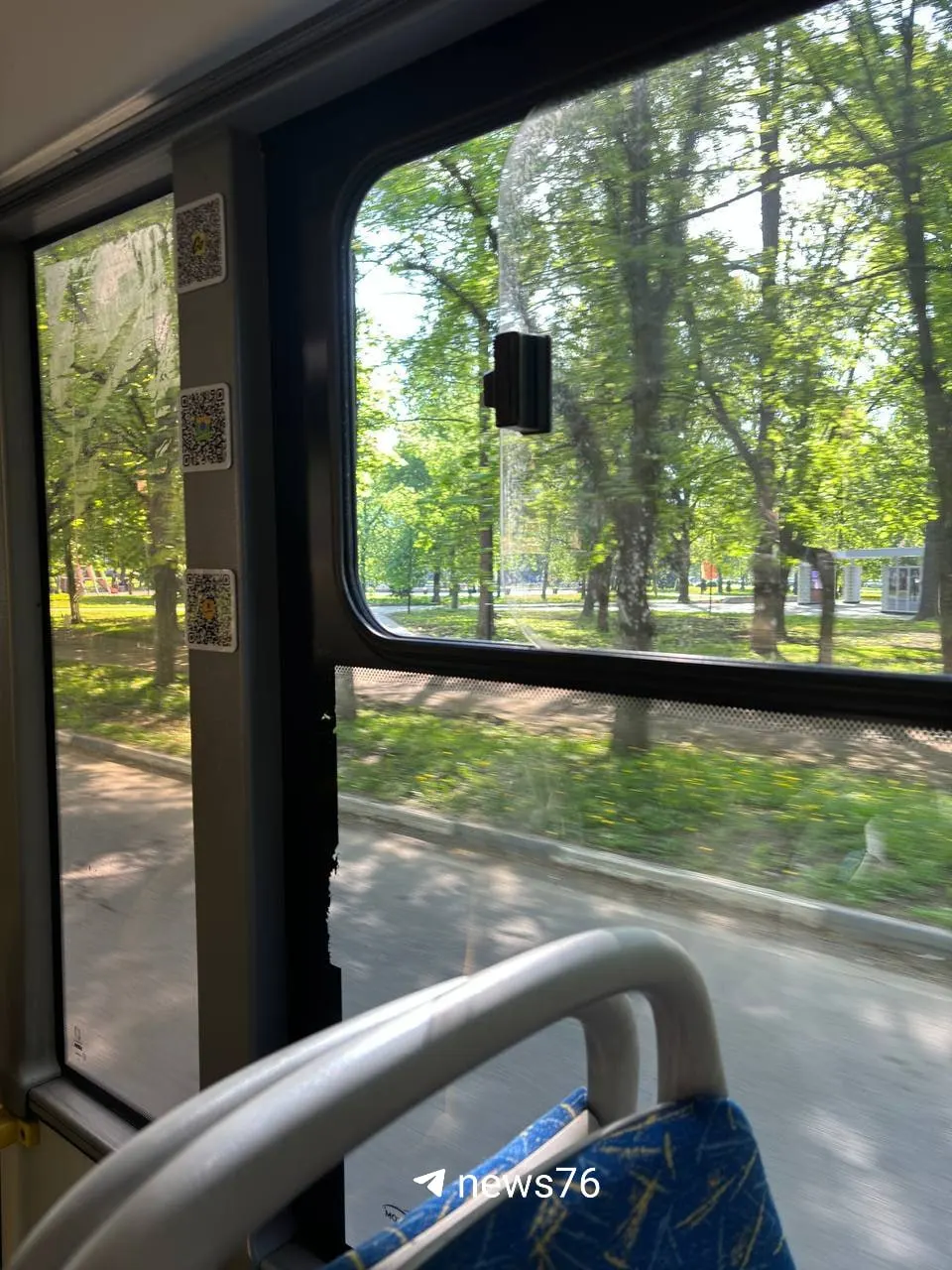 Жители города сообщают, что в жару в салонах автобусов не включают кондиционеры: пассажирам становилось плохо, некоторые выходили с маршрутов.