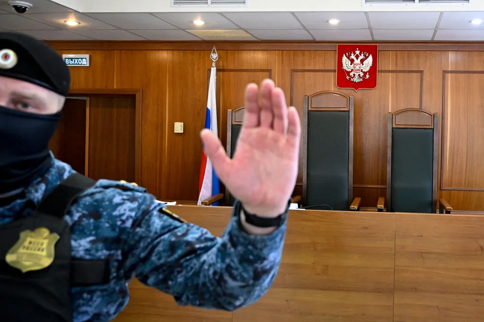В конце апреля Судебный департамент прекратил публичный доступ к базе данных о судимости в России с 2005 года. Потеря этих сведений затрудняет мониторинг репрессий, анализ судебной практики и оценку последствий войны.