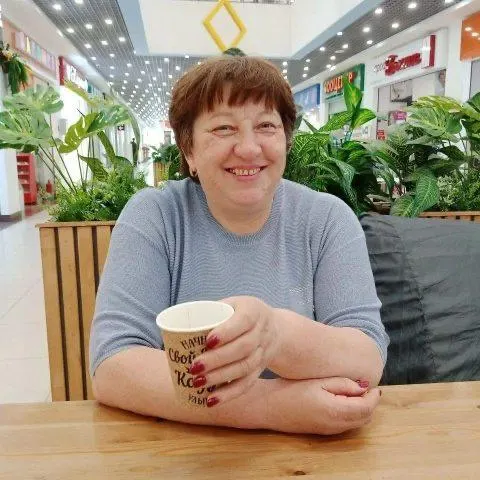 29 апреля при ударе дрона по автобусу в селе Вознесеновка Шебекинского округа погибла Елена Климова; её родственники опубликовали фотографии и прощальные слова.