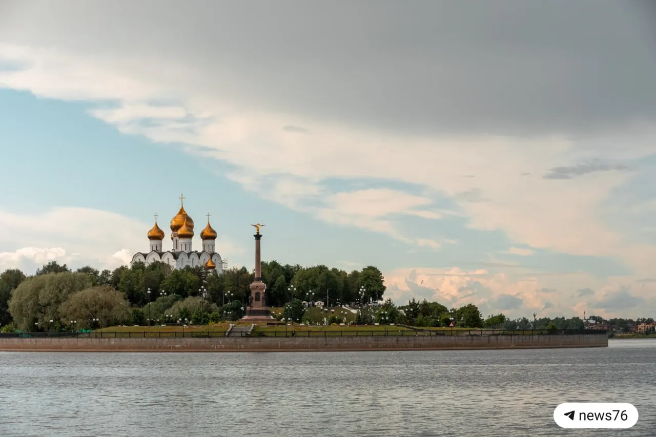 Днем около +9°C, преимущественно облачно, возможны кратковременные прояснения.