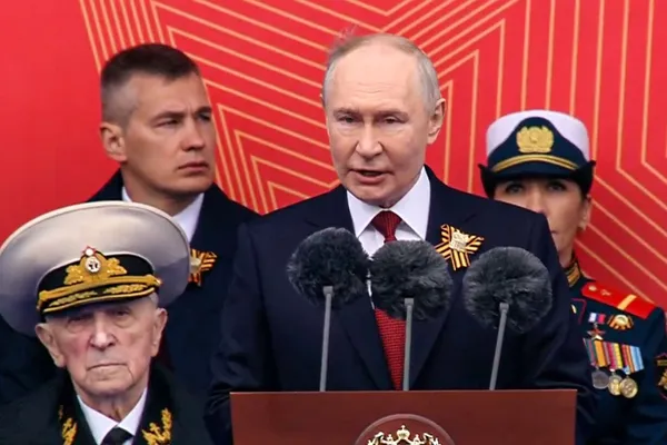 Канцлер Германии выразил сожаление из‑за поездки премьер‑министра Словакии; в МИД РФ отреагировали резким заявлением.