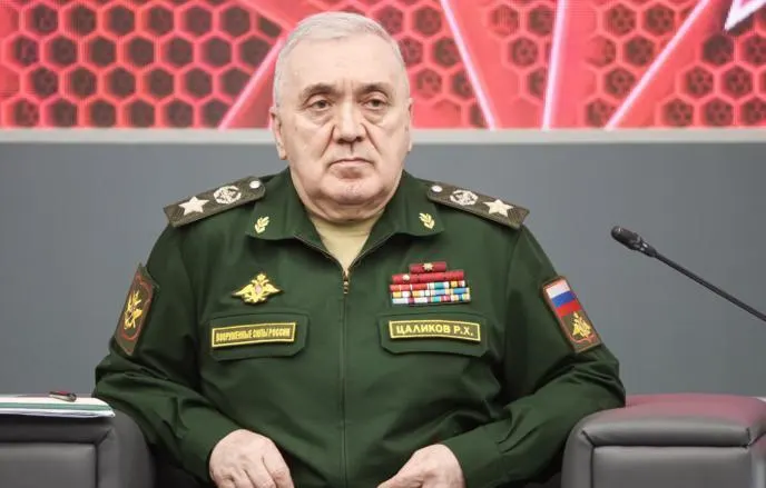 Иск прокуратуры уже направлен в суд. В число ответчиков вошли родственники бывшего чиновника, связанные с ним компании и предприниматели. Надзорное ведомство считает, что активы могли быть приобретены на средства с неподтверждённым законным происхождением.
