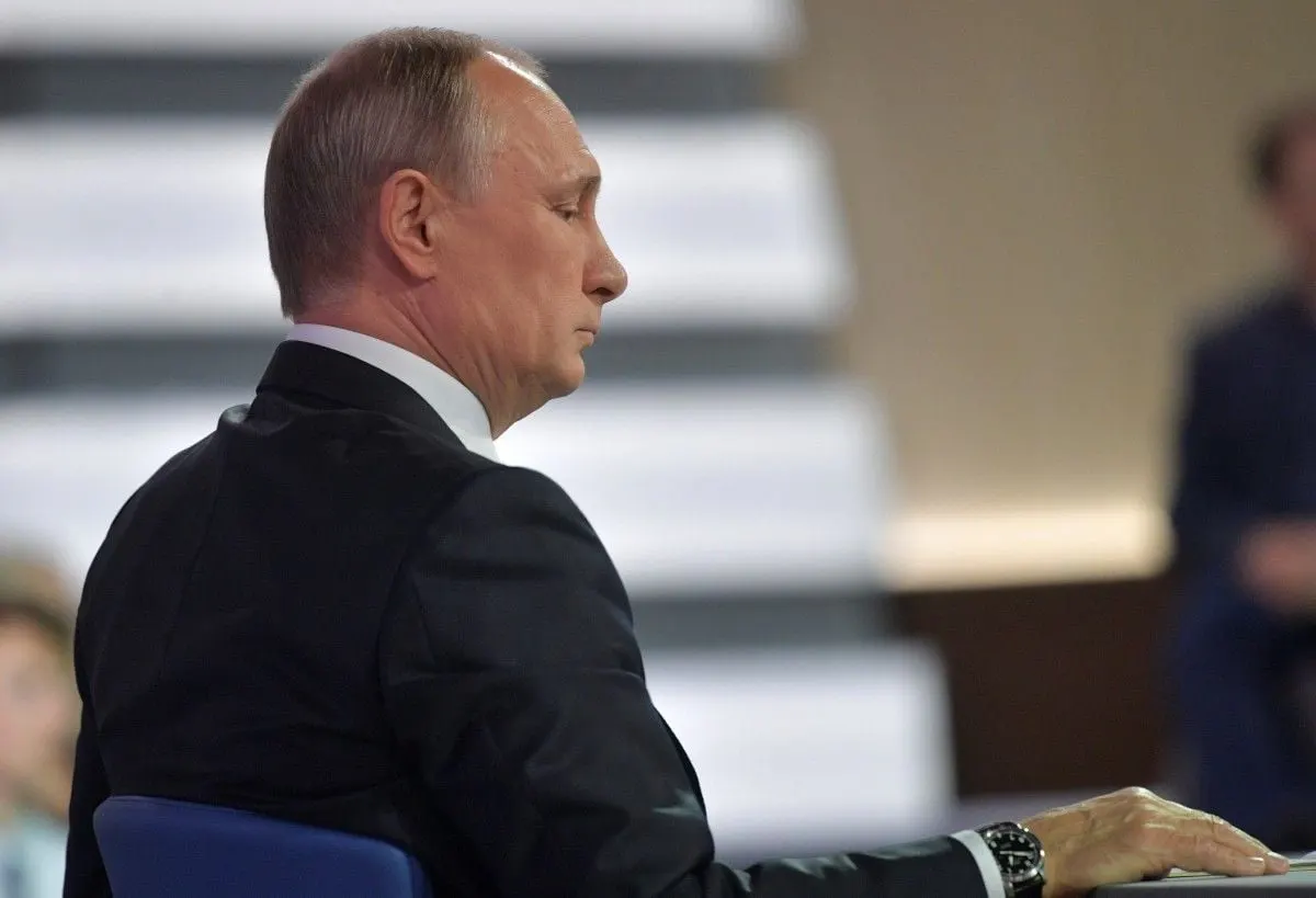Серии атак беспилотников по российским объектам и рост потерь на фронте подрывают доверие ближайших партнёров Москвы и обнажают уязвимости в защите критической инфраструктуры.