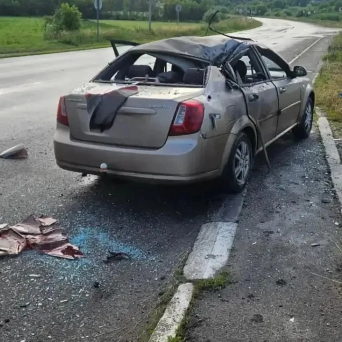 В результате ударов БПЛА в Белгородской области один человек погиб, несколько получили осколочные и открытые переломы — пострадавшие зафиксированы в Шебекинском и Белгородском округах.