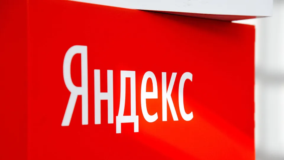 Днем 30 июня ряд сервисов «Яндекса» стал недоступен — поступило более 3,5 тыс. жалоб, пик пришёлся на 13:25 мск. Позже работу восстановили.