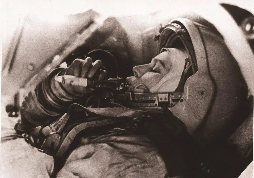 16 июня 1963 года Валентина Терешкова стартовала на «Восток‑6» и провела на орбите 2 дня 22 часа 50 минут — первый в истории одиночный женский космический полёт.