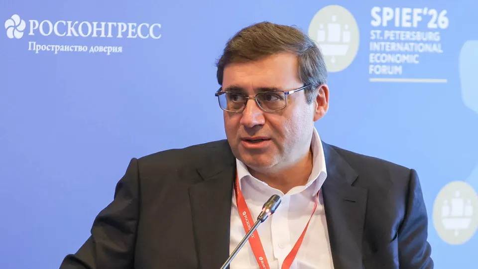 Председатель наблюдательного совета Московской биржи заявил, что капитализация движется в противоположную от целевой сторону; одной из ключевых проблем он назвал доверие к раскрытию информации.