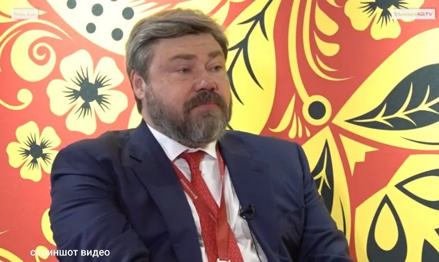 Российский бизнесмен Константин Малофеев раскритиковал отключение мессенджера, усомнившись в эффективности таких мер, и призвал не мешать работе приложений у граждан, а сосредоточить ограничения на противнике.