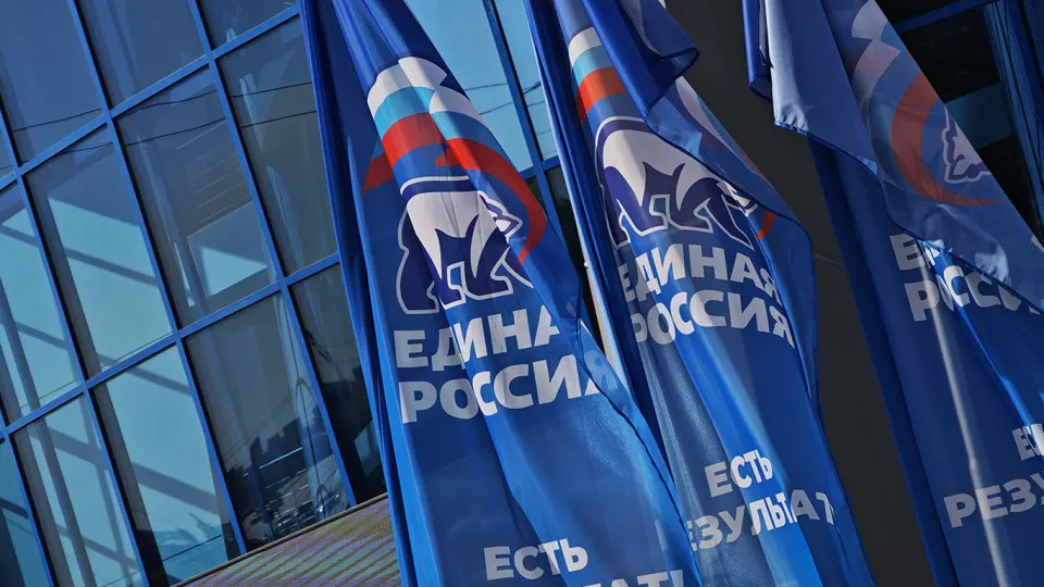 За три месяца до думских выборов кампания партии проходит в условиях неопределённости: нет утверждённой программы и KPI, обсуждаются варианты верхней части федерального списка и включение участников СВО.