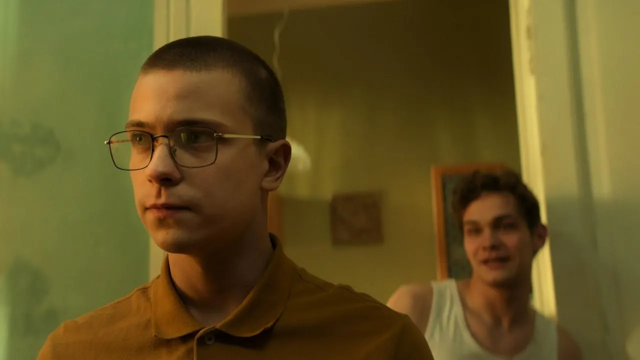 22-летний актер из Березников сыграет Ивана в современной интерпретации «Курьера»: действие перенесут в наши дни, в картине также задействованы Филипп Янковский и Анастасия Немоляева.