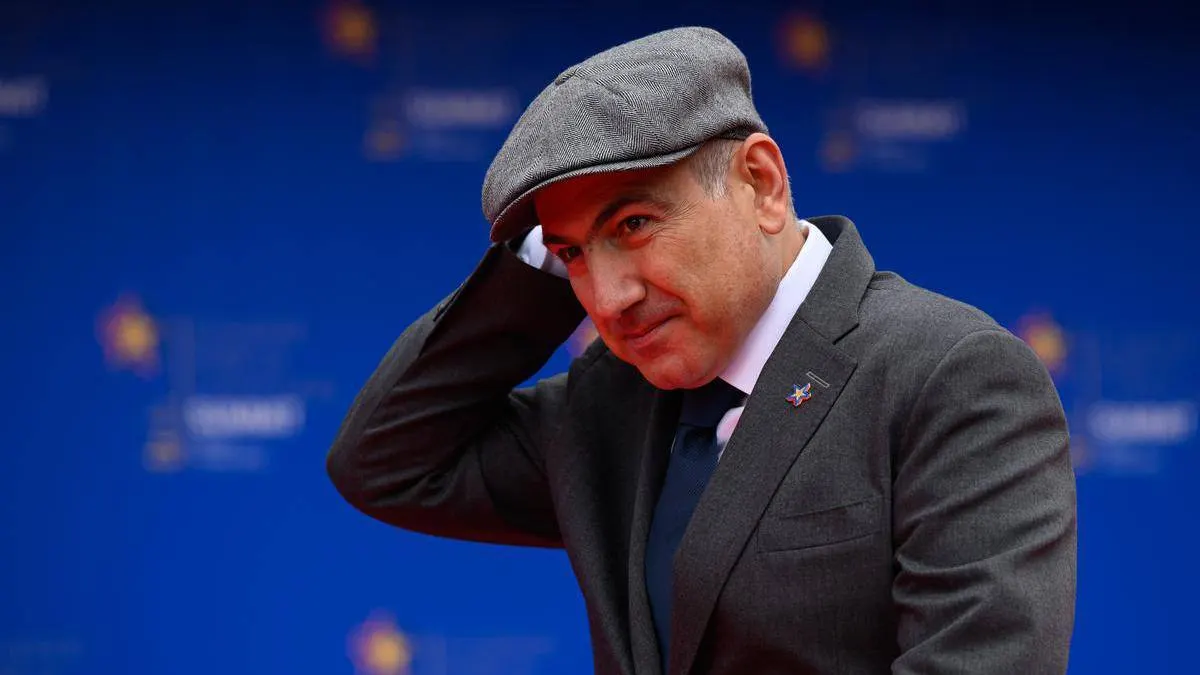 Президент отметил дружественный характер российско-армянских отношений и выразил заинтересованность в их дальнейшем развитии.