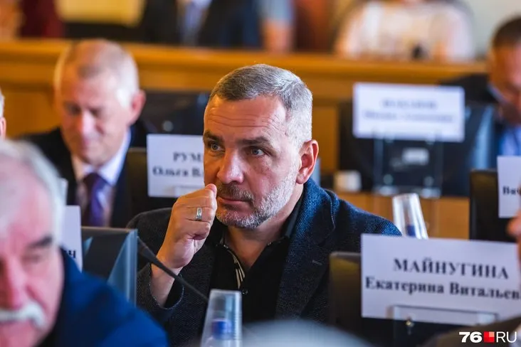 Суд по требованию прокуратуры постановил отобрать мандат у депутата муниципалитета Ярославля. Решение ещё не вступило в силу, Малютин намерен его обжаловать.