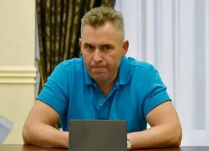 Совет Европейского союза расширил пакет ограничений против России: в новый санкционный список попали свыше 80 физических лиц и организаций, в том числе бывший детский уполномоченный Павел Астахов и генеральный прокурор Александр Гуцан.