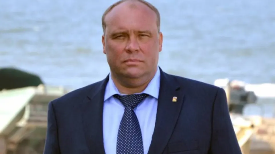 Депутат и представители Минобороны предупредили о возможных ударах по заводам и филиалам, связанным с производством дронов и комплектующих для ВСУ. Минобороны опубликовало списки таких компаний, а ПВО отчиталось о сотнях сбитых беспилотников в ночных налётах.