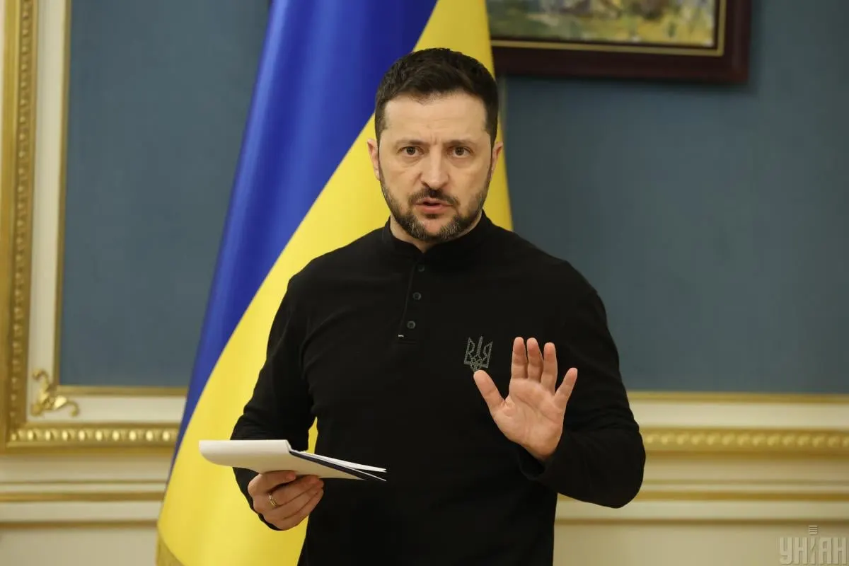По словам президента Украины, реакции России остаются прежними — ответные удары и подготовка к продолжению войны, однако экономические и социальные последствия кампании сказываются на настроениях внутри РФ.