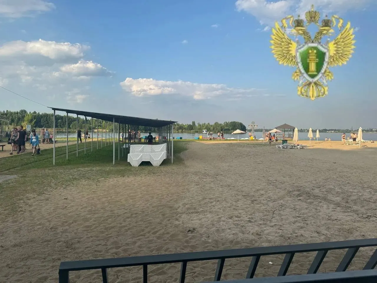 Полиция задержала 45‑летнего мужчину, подозреваемого в наезде катером на ребёнка у пляжа санатория. Следствие выясняет обстоятельства инцидента, мужчине грозит до пяти лет лишения свободы.