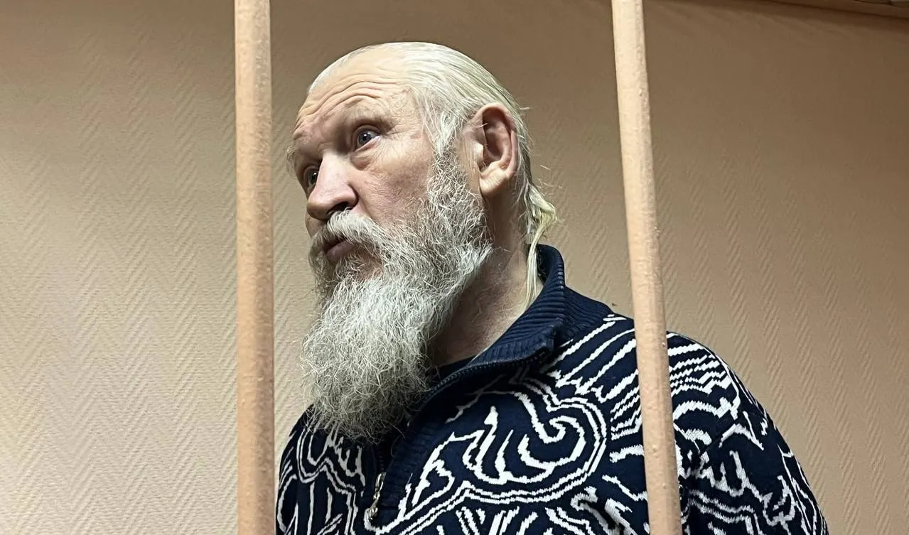 В ведомственный реестр внесён бывший депутат Госдумы Михаил Глущенко, ранее осуждённый за соучастие в убийстве Галины Старовойтовой.