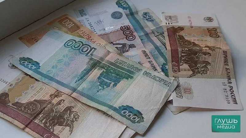 Правительство распоряжением списало Саратовской области около 2 млрд руб. задолженности по кредитам — освобождённые средства регион сможет направить на ЖКХ, переселение из аварийного жилья, транспорт и развитие инфраструктуры.