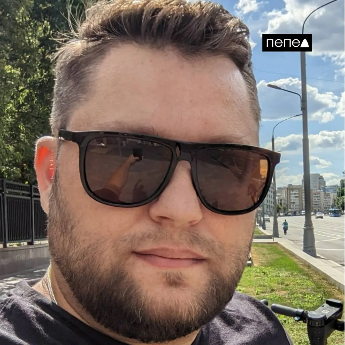 Фатежский районный суд признал 41‑летнего мужчину виновным в финансировании признанной экстремистской организации: ему назначены принудительные работы, удержание части зарплаты и конфискация стоимости телефона.