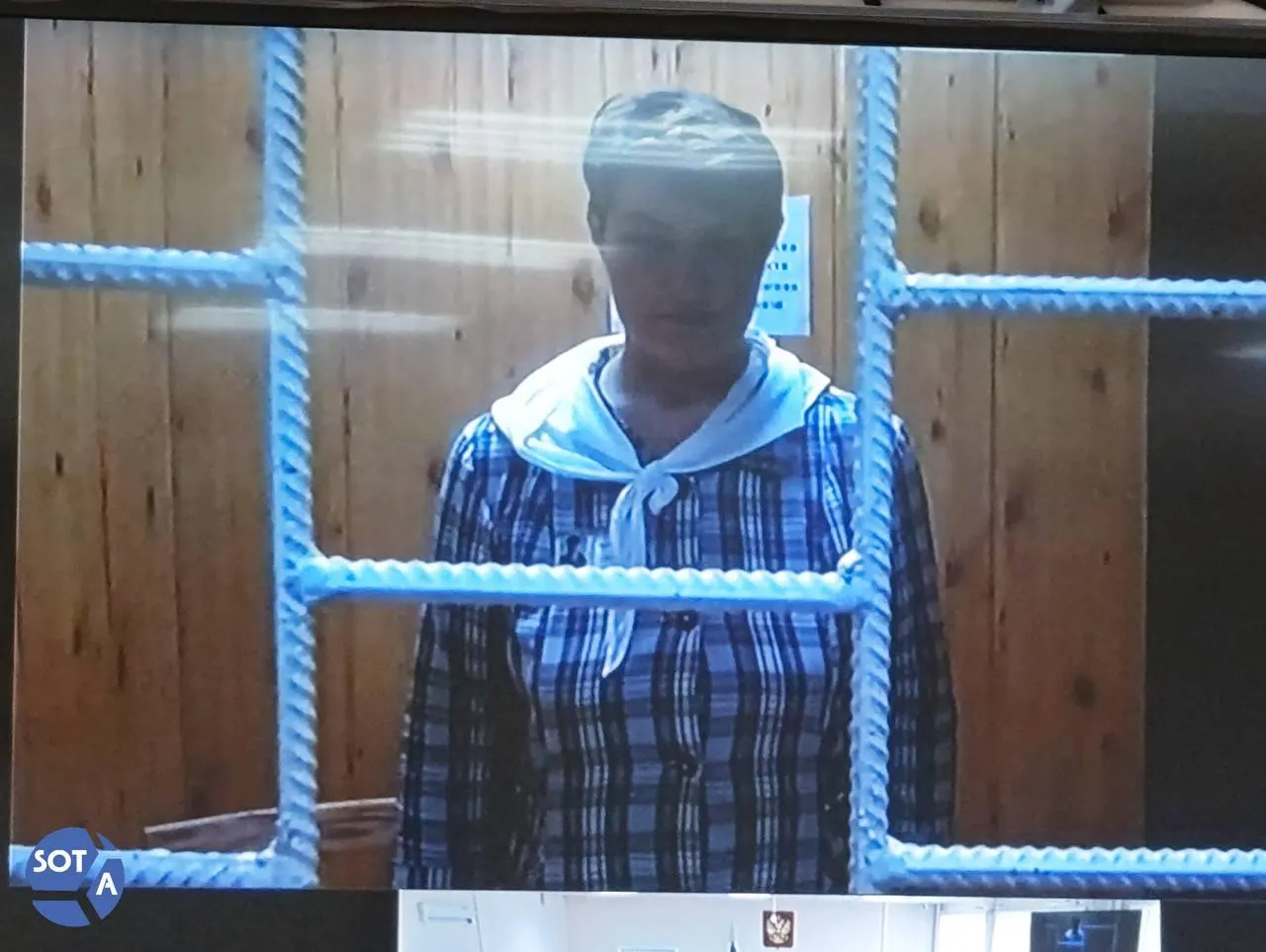 В Свердловском районном суде Костромы продолжается рассмотрение дела о побоях в отношении осужденной Антонины Зиминой. Свидетельницы описали конфликт из‑за обвинений в краже мыльницы и заявили, что у потерпевшей не было видно серьёзных повреждений.