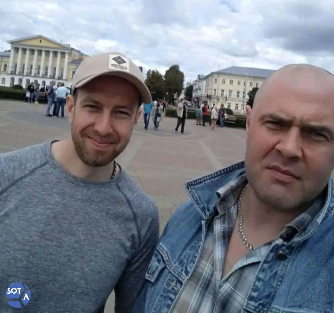 Алексея Грибова поместили под стражу в Костроме после приговора его брата; ему предъявлено обвинение в государственной измене.
