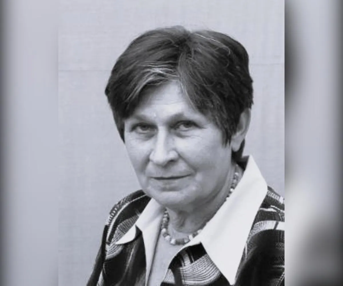 Ей было 85 лет; за плечами — 57 лет работы в вузе.