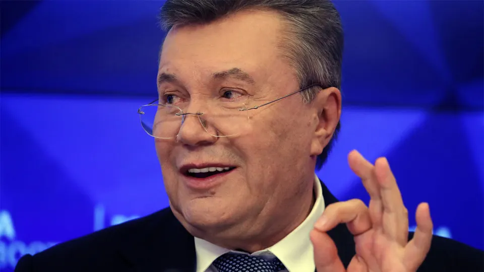 По данным расследования, бывший президент Украины якобы проживает в Сочи под чужим именем; его родственники за годы жизни в России якобы приобрели сотни гектаров земли, десятки объектов недвижимости и миллионы на банковских счетах.