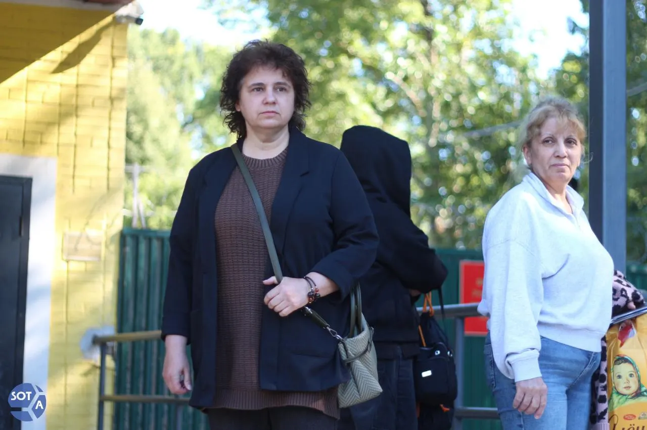 Из&nbsp;спецприёмника в&nbsp;Сахарово освободили активисток, задержанных после&nbsp;визита в&nbsp;мэрию Москвы