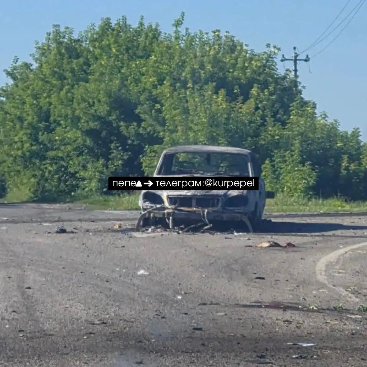 Автомобиль и грузовик компании «Курскхлеб» наехали на взрывные устройства около села Банищи Льговского района Курской области.