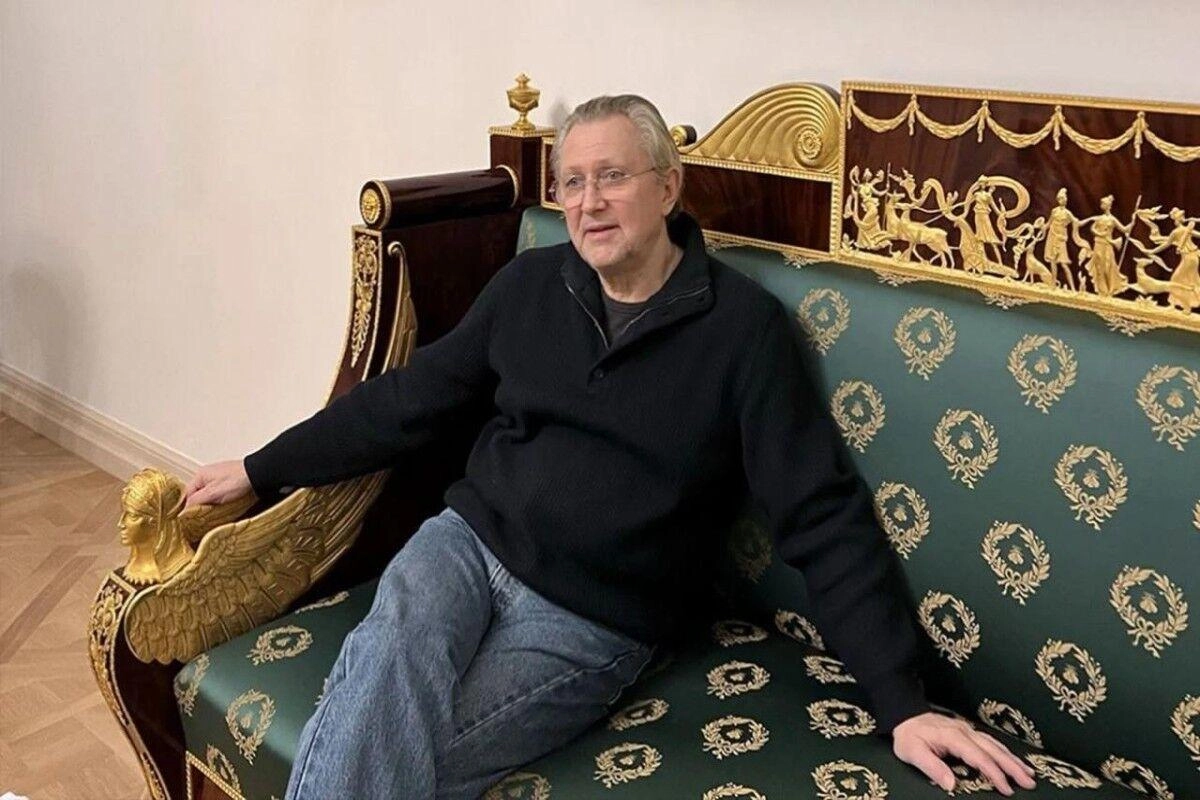 После задержания в июне бизнесмен Илья Трабер вывел доли из ряда фирм: в июле он уступил 15% в одной из компаний, ранее покинул состав владельцев другой. Остальные доли в перечне его активов сохраняются. Трабера обвиняют в организации убийства депутата из Выборга.