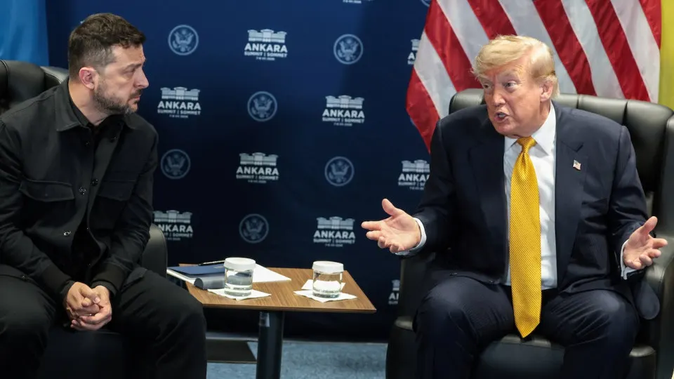 На саммите НАТО в Анкаре Дональд Трамп поддержал атаки ВСУ по крупным нефтеперерабатывающим и оборонным объектам внутри России. По оценкам, в июне число таких ударов резко выросло и охватило значительную часть территории страны.