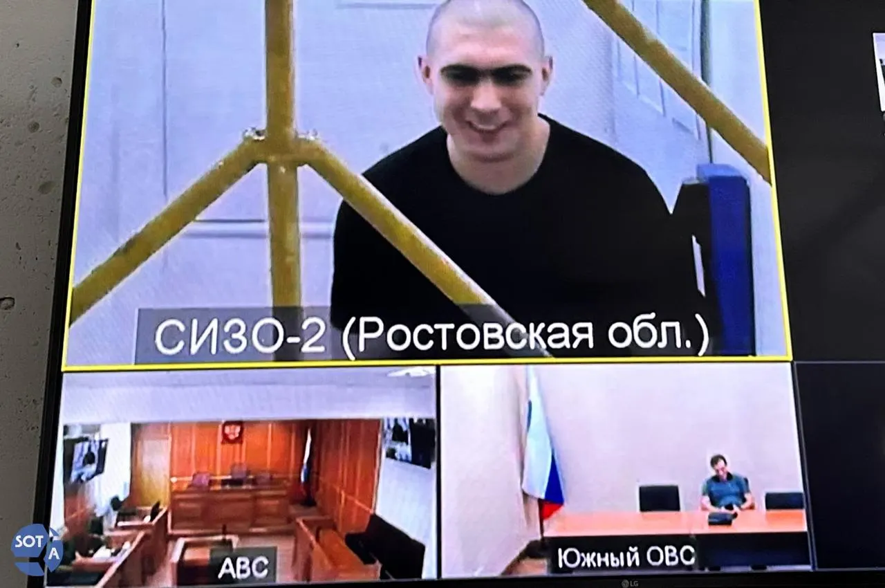 Апелляционный суд в Москве сохранил наказание: 18 лет колонии за участие в террористическом сообществе и обучение для террористической деятельности, вынесенное Южным окружным военным судом.