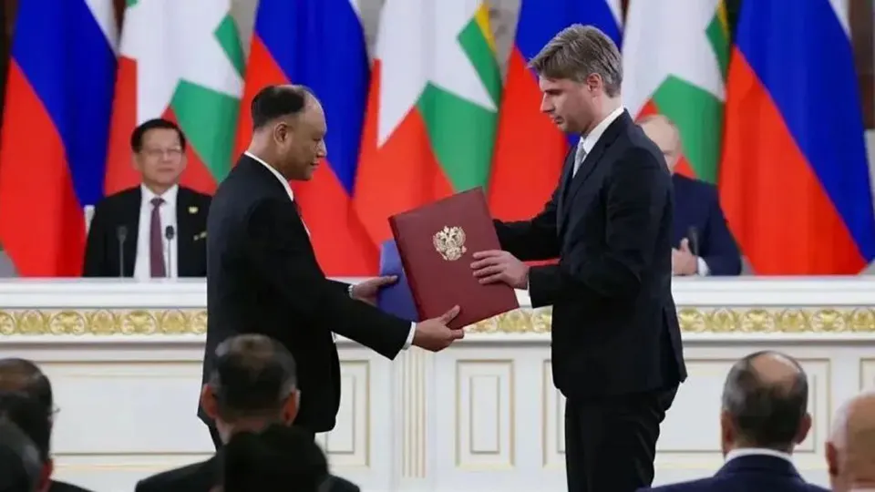 Страны подписали пакет документов по сотрудничеству в космической сфере, включая подготовку космонавтов, обмен технологиями и развитие космической инфраструктуры.
