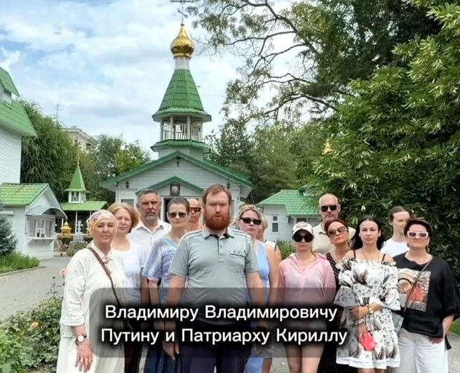 Общественный активист Сергей Островский стал героем видеоматериала, который трактуют как призыв к действиям властей. Ролик якобы основан на ранее опубликованном сюжете о сохранении Горсада от вырубки ради культурно-просветительского центра с домовой церковью.