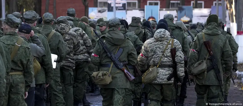 Юрист движения сознательных отказчиков объясняет безопасные шаги и права граждан в условиях возможной мобилизации по всей стране.