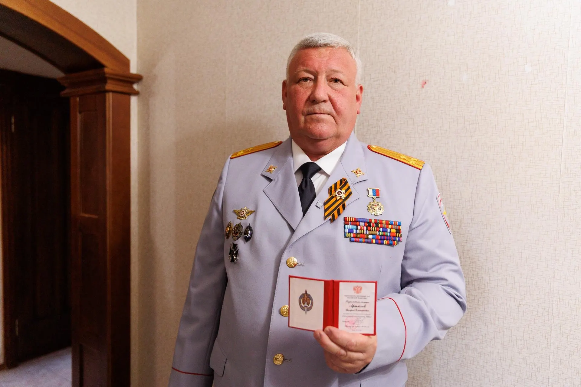 Семья Валерии Артюховой может быть выселена из трёхкомнатной квартиры, где проживают уже 23 года; спор вокруг жилья разгорается в ЦФО.