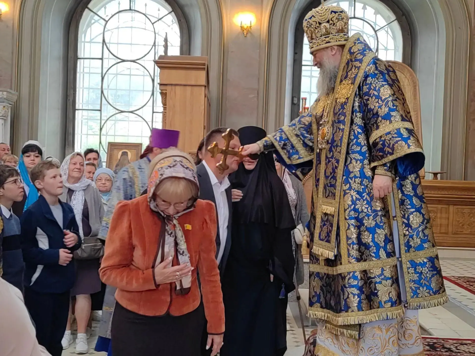 В Рязани состоялся торжественный молебен, где митрополит Никодим обратился к прихожанам с призывами к единству и духовному обновлению региона.