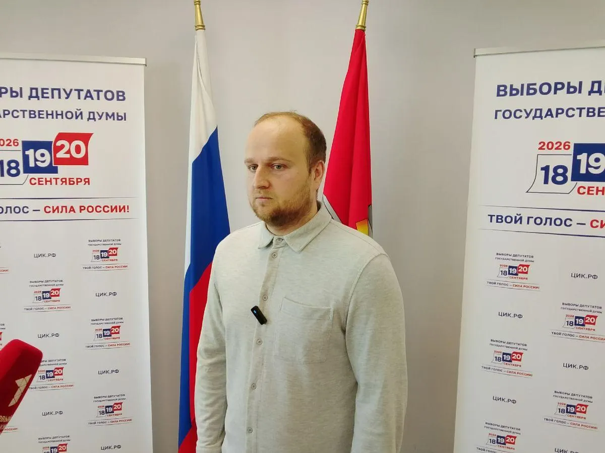 Тульский областной суд отменил регистрацию Антона Парамонова на выборах в Государственную Думу. Иск подала Светлана Бобровская — завуч Центра образования №41 и кандидат от другой партии в том же округе.