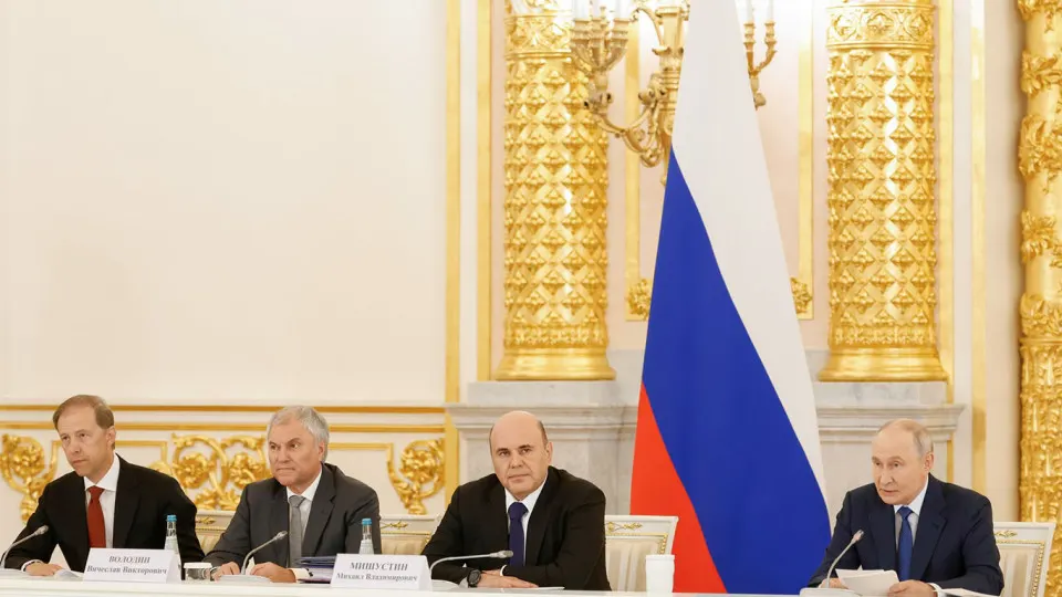 После завершения боевых действий власти обсуждают способы занятости военнослужащих и ветеранов, чтобы предотвратить безработицу и поддержать их адаптацию.