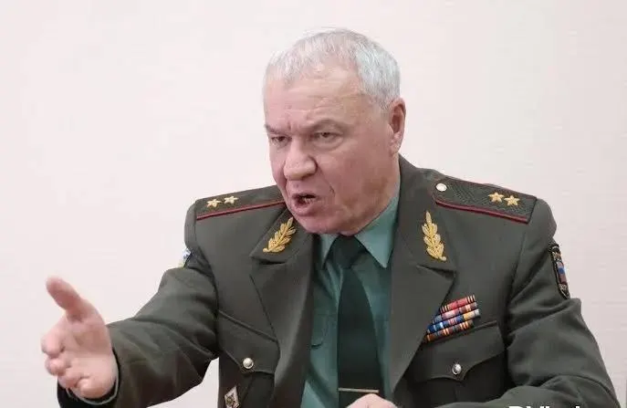 Выезд россиян из-за слухов о мобилизации вызывает критику в Госдуме; власти заявляют, что новой мобилизации не будет, а миграционный поток растёт.