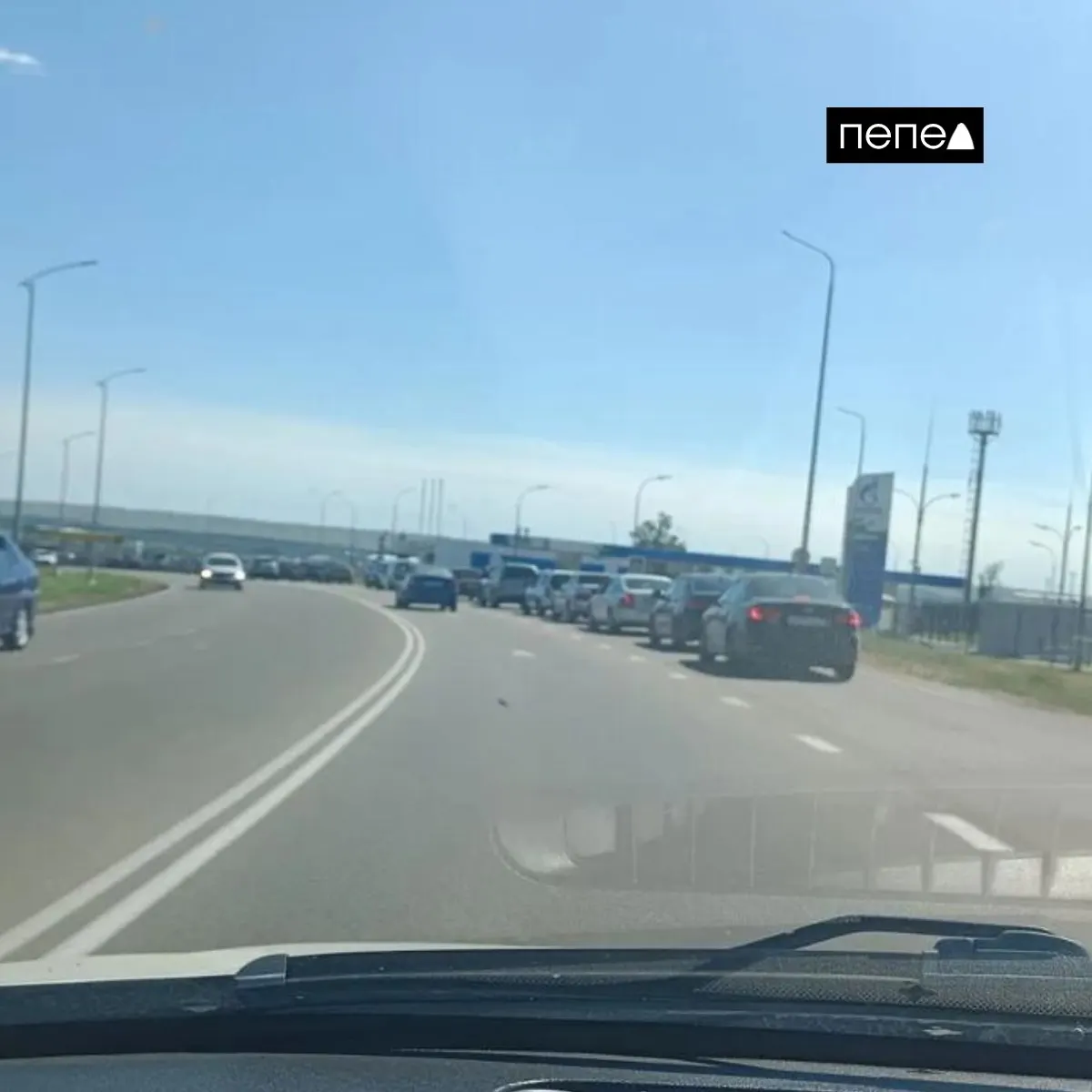 Очереди за бензином в Алексеевке привлекают внимание жителей региона ЦФО.
