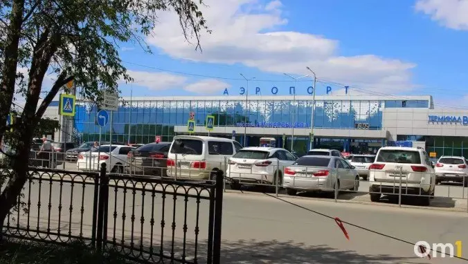 Утренние изменения в расписании омского аэропорта привели к отмене рейса в Санкт-Петербург и задержкам ряда направлений в Сочи; часть утренних вылетов уже состоялась.
