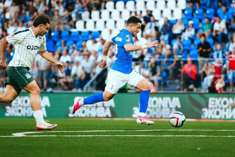Основное время встречи группы В завершилось 1:1; Краснодар победил 4:3 в серии пенальти, возглавив группу.