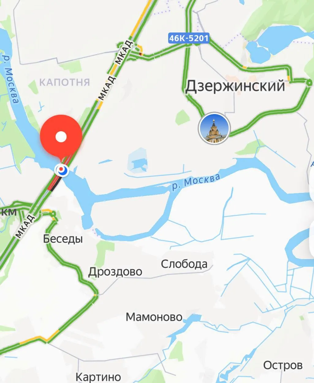 Движение ограничено на Белореченской и Капотной ул.; на внешнем участке МКАД — три из пяти полос. Дептранс призывает водителей выбирать альтернативные маршруты.