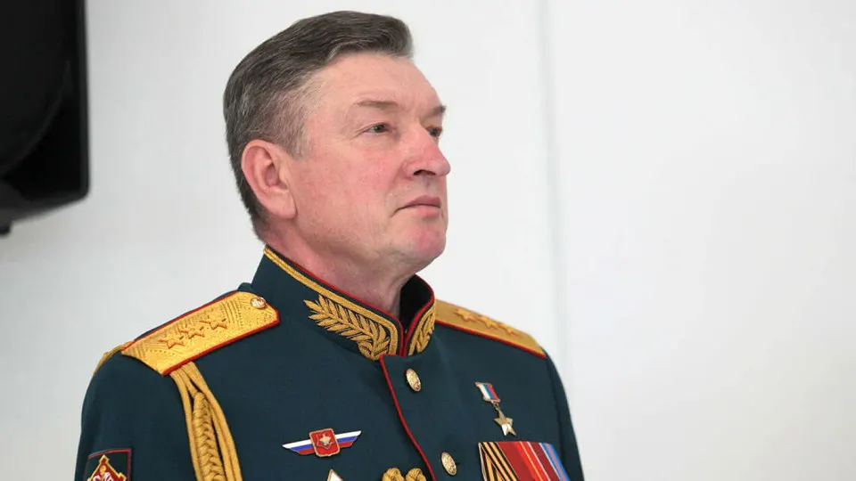 Генерал-полковник Александр Лапин станет вице-премьером Республики Татарстан и курировать меры поддержки ветеранов и семей участников специальной военной операции.