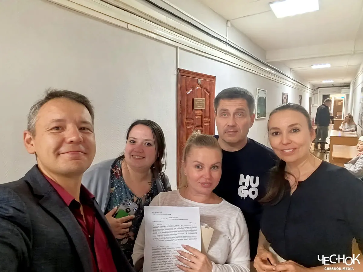 Два штрафа по 30 тысяч рублей назначены главному редактору владимирского издания за публикации об прилёте беспилотника на сайте и во соцсетях.