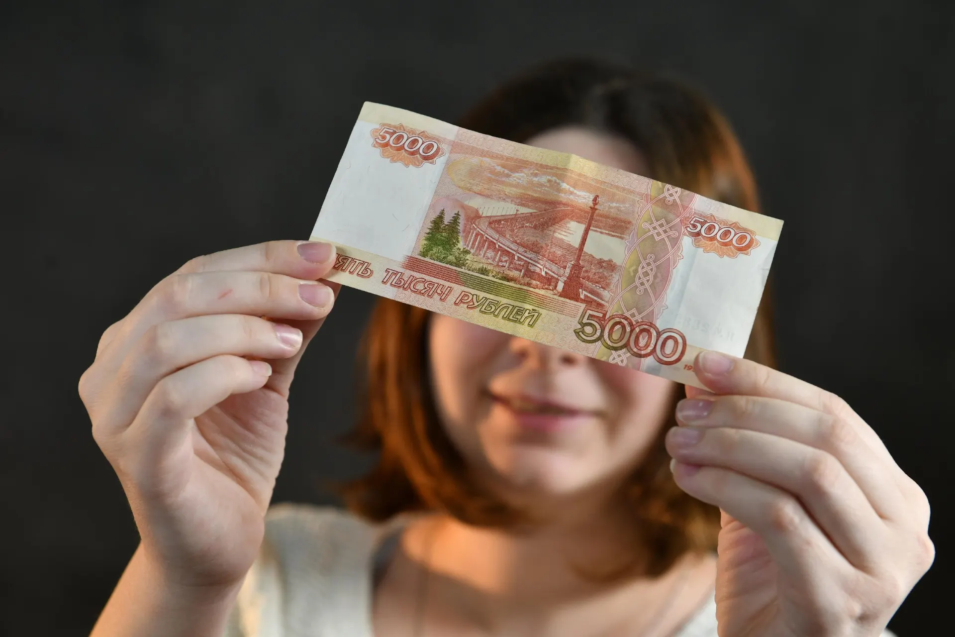 Специальную социальную выплату получили более 7 тысяч медицинских работников.